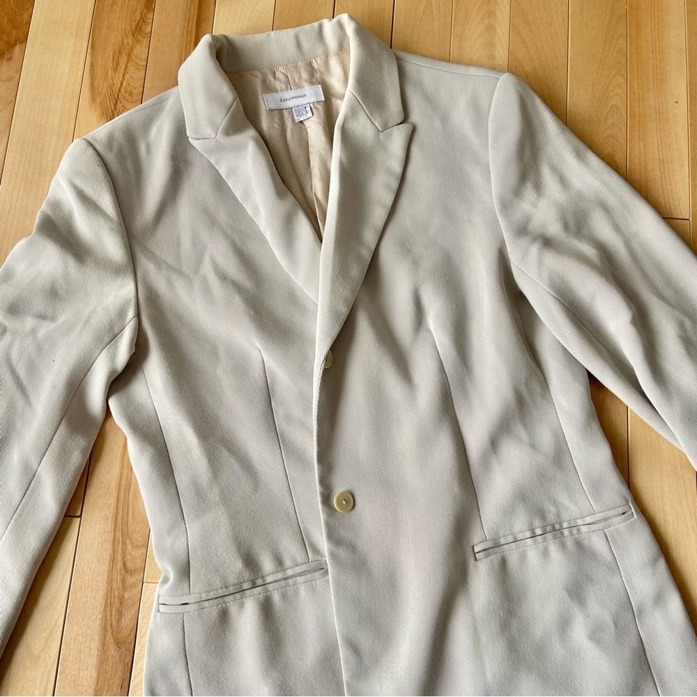 ZARA Cream Blazer -Size 8